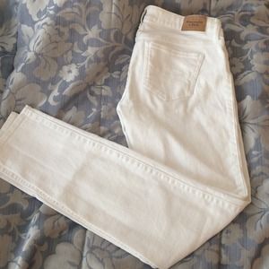 A&F White Skinny Jeans - 2R