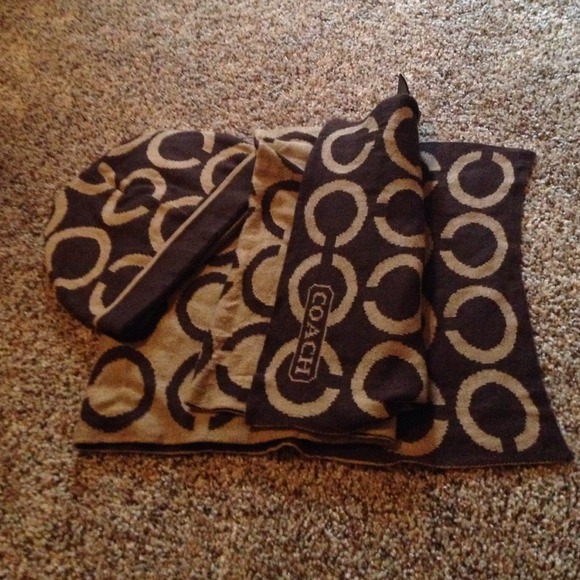 Coach scarf and hat