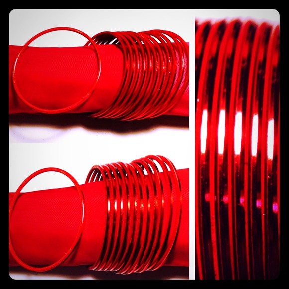 SOLD in bundle. Indian Bangles - Crimson Red - Picture 1 of 4