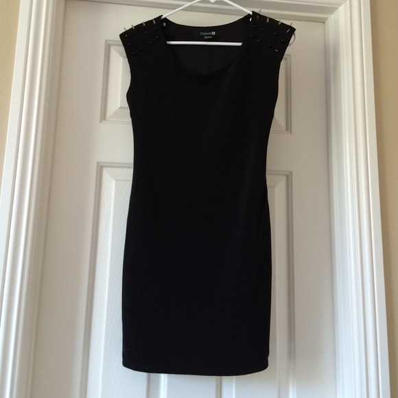 LBD - Picture 1 of 2