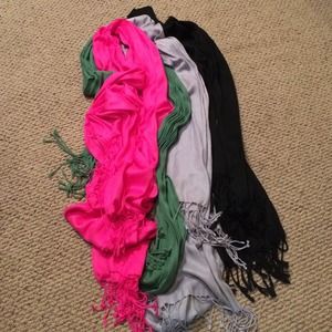 Pashmina scarves