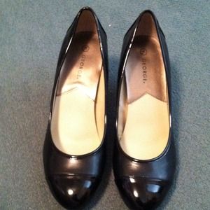 Blk 2Tone Shine/Flat Size9 1/2 with 2 1/2in heel