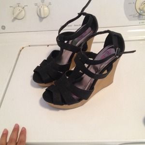Torrid size 10 wedges