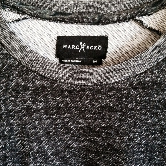 Marc Ecko sweater - Picture 3 of 3
