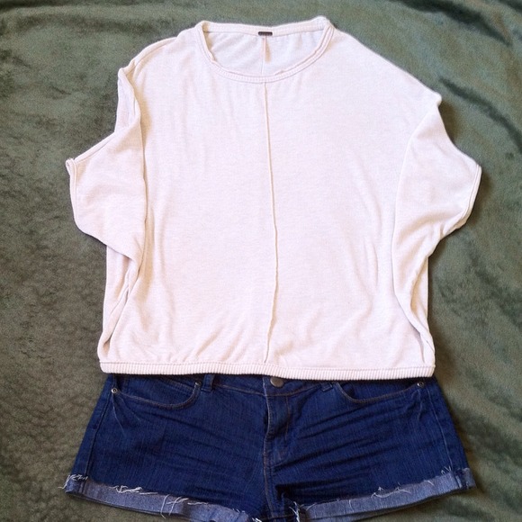 Cute Top 🌻