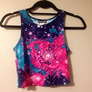 Galaxy crop tank