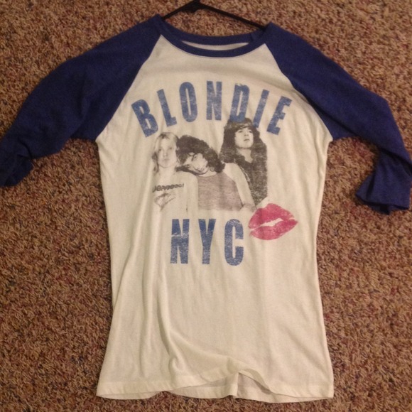 Blondie raglan tee