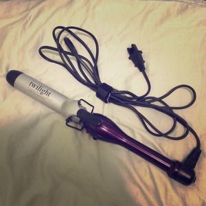 Sparkle Ceramic Styling Iron : Twilight Edition