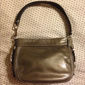 🎉JUST REDUCED! Metallic gray Coach bag, like new!