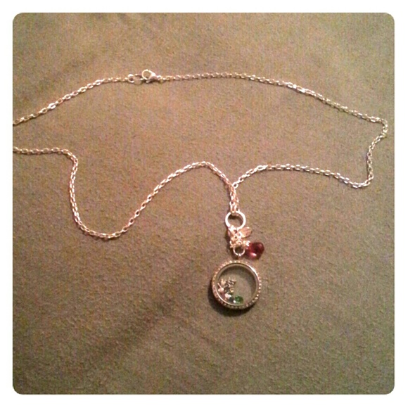 Chain and Lockett set