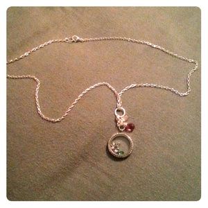 Chain and Lockett set