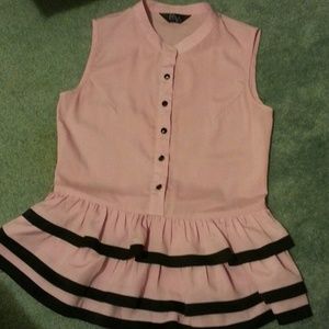 blouse without sleeves