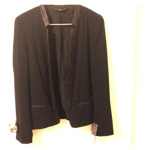 Edgey black blazer