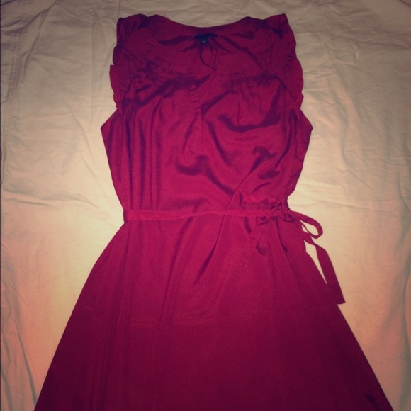 Banana Republic red dress, size 8, NWOT
