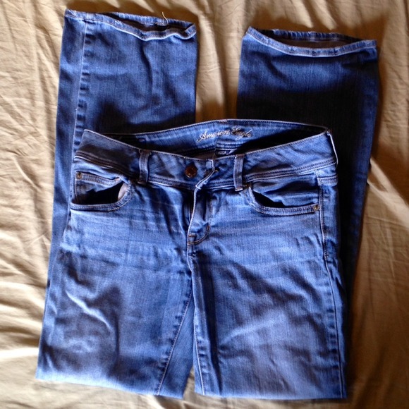 AE Slim Boot Jeans - Picture 2 of 4