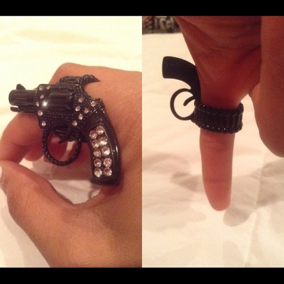 BangBang Ring