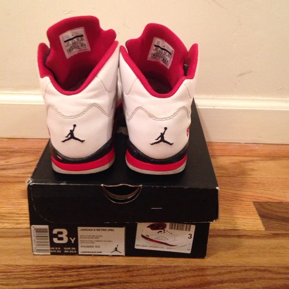 Fire Red 5s - Picture 2 of 4
