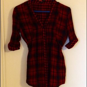Cute black and white button down