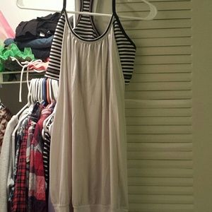 -On hold for Baliwood - Lululemon Active Top