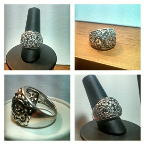Sterling silver ornate floral detailed dome ring