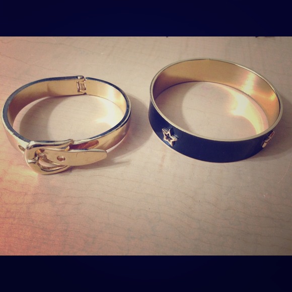 😍😍Accessories 😍😍 - Picture 1 of 1