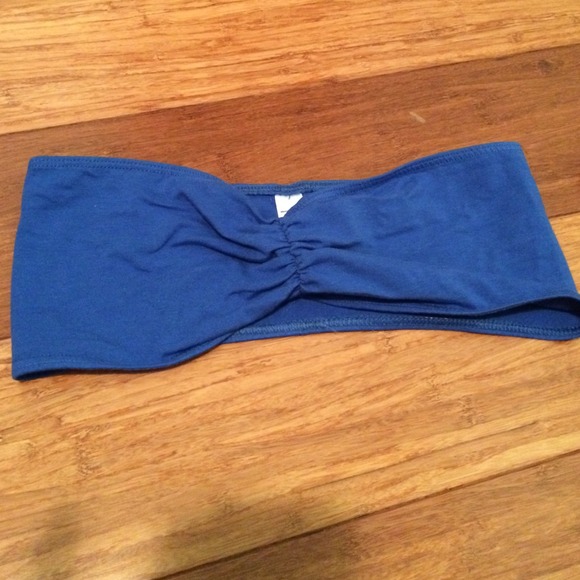 SOLD Bandeau