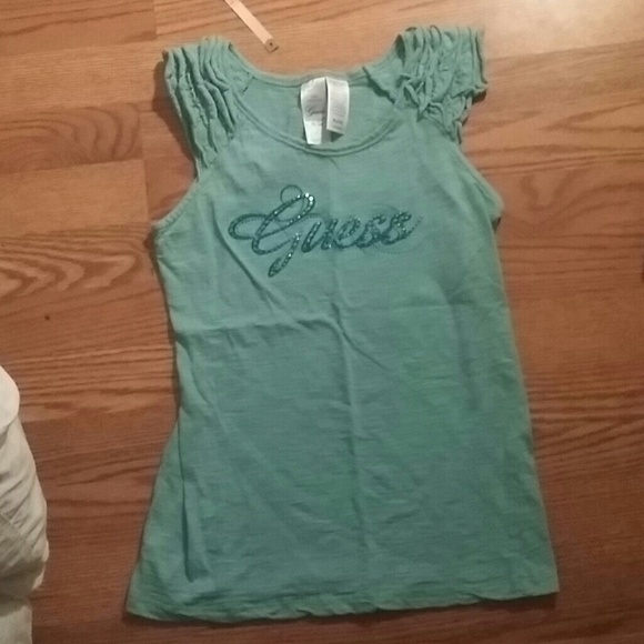 Guess tank
