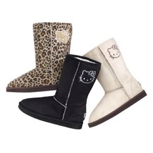 Hello kitty boots (ONLY CHEETAH & BLACK)