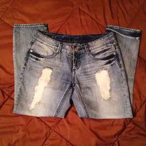 💥SALE💥Buffalo David Bitton Jean Couture Capris🎀