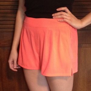 NWT American Eagle flowy shorts