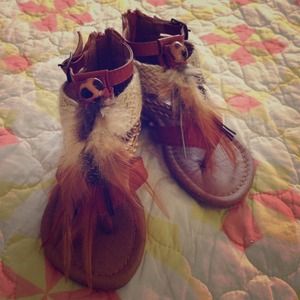 ✔️SOLD✔️💗Toddler sandals💓