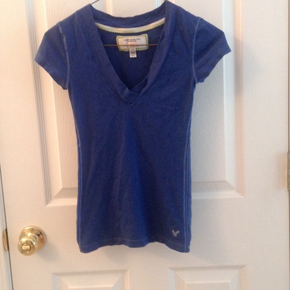 American Eagle Favorite T - Picture 1 of 2