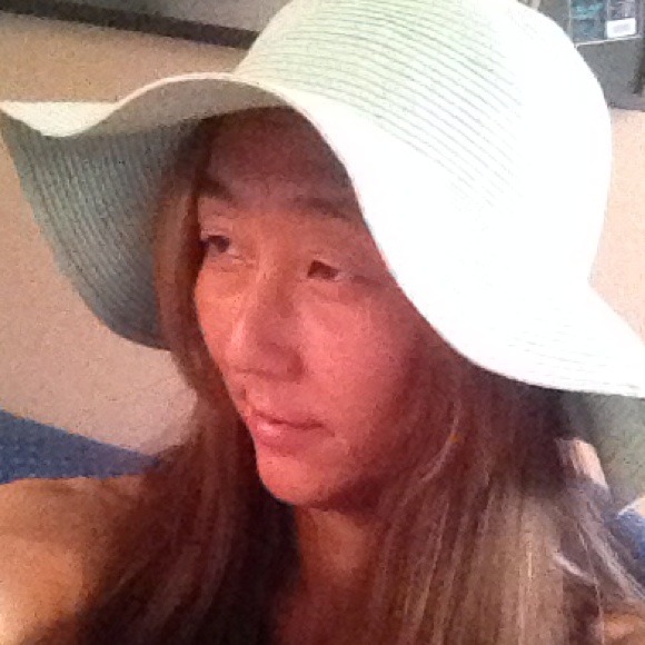 Mint green floppy sun hat - Picture 2 of 4
