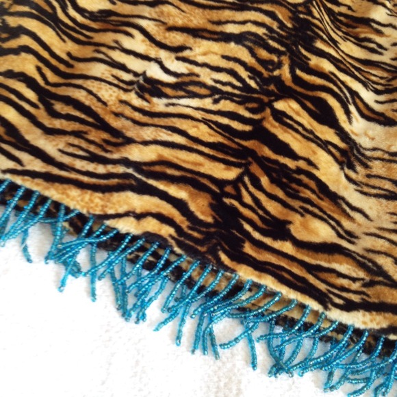 Vintage Guess? tiger print blue beaded skirt - Picture 2 of 4