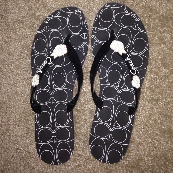 Authentic coach flip flops