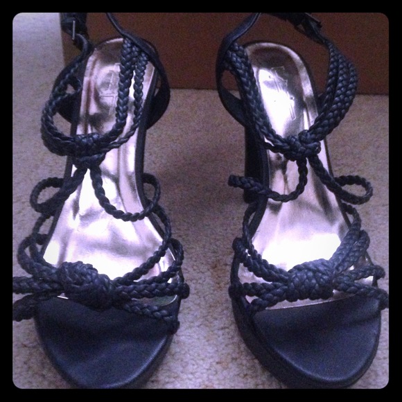 Navy blue heels