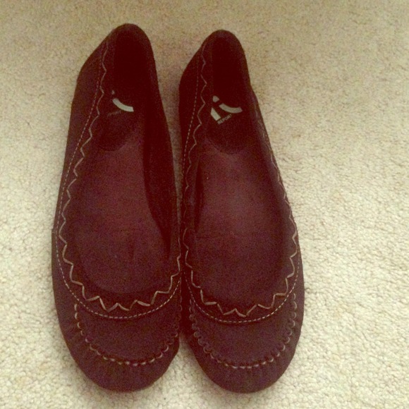 Brown flats