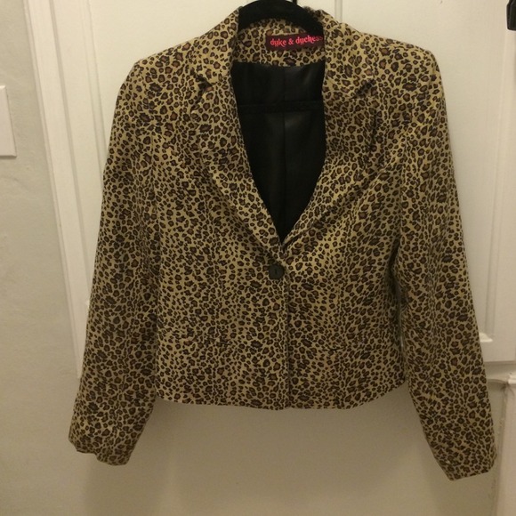 LF cheetah print blazer
