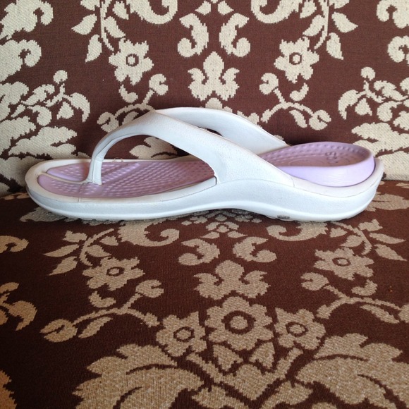 Crocs - Picture 2 of 2
