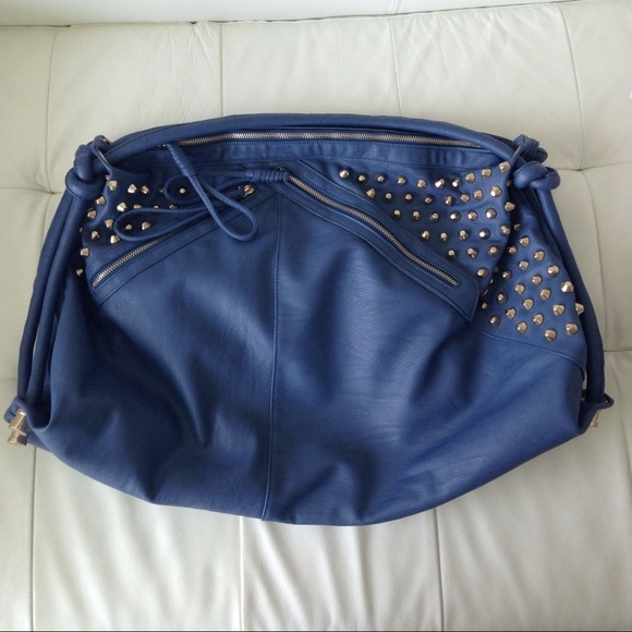 Handbag - Picture 2 of 2