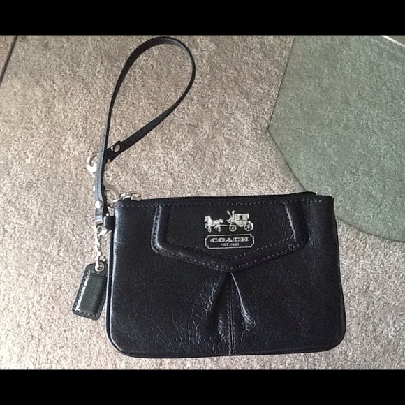 Coach Clutches & Wallets - BUNDLE @about_a_hippie