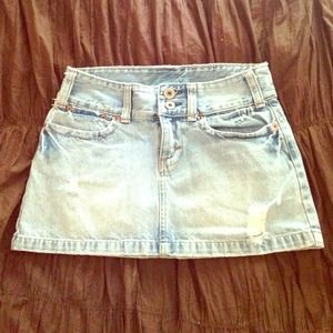❌❌SOLD❌❌Jean mini skirt