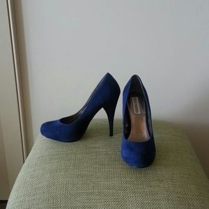 Steve Madden pumps
