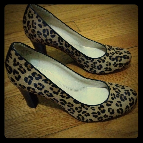 Leopard Jones New York Heels