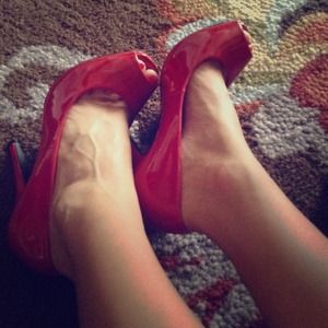 Red peep toe delicious heel.