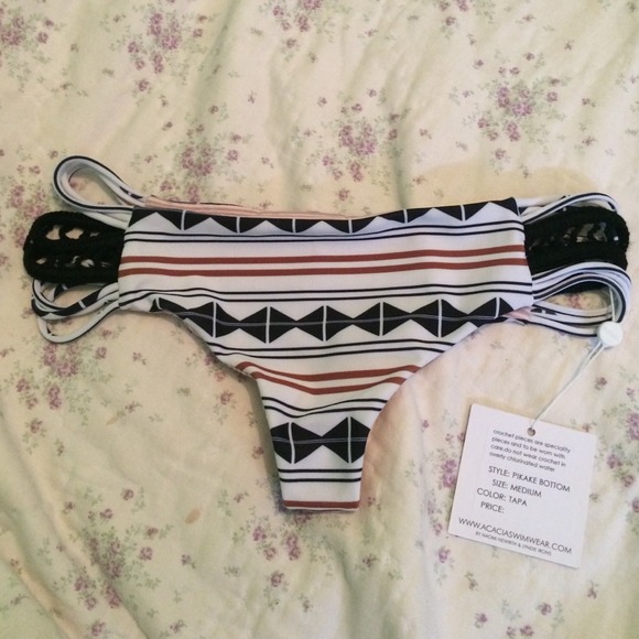 🚫SOLD🚫Acacia Swimwear Tapa Pikake Bottoms