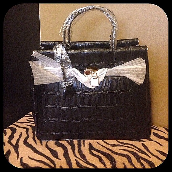 Black double-handle handbag with embossed croc - Picture 3 of 4