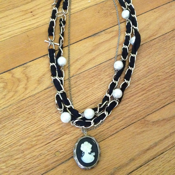 Cameo pairing rope necklace. Layered Necklace.