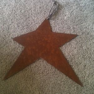 Metal star decor