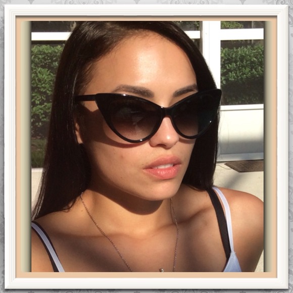 Black Ombré Cat-eye Large Sunglasses